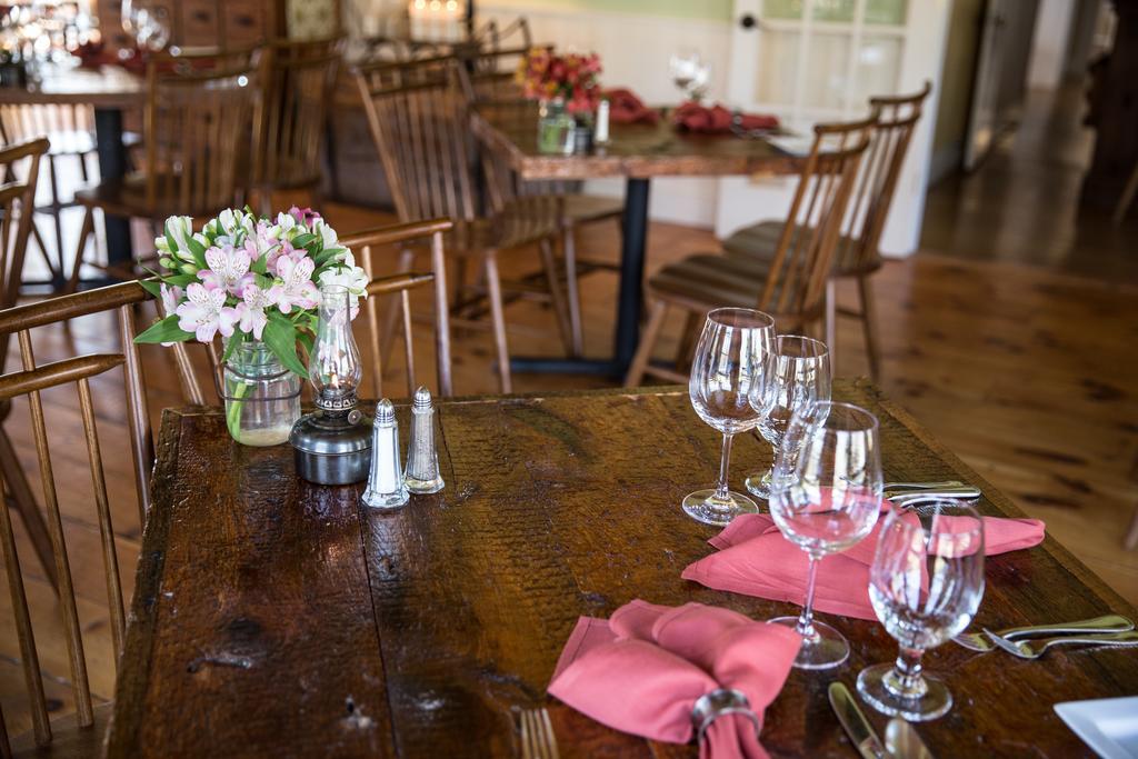 The Red Clover Inn Mendon Eksteriør bilde